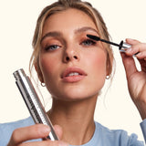 Regard intense avec le mascara Waterproof MoniAmori